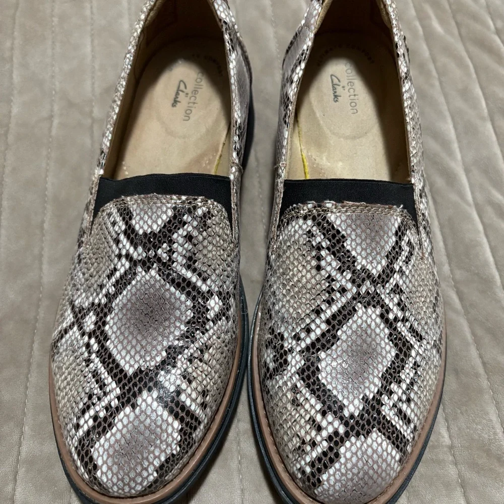 Clarks Women's Snakeskin Pattern Loafers - Picture 1 of 9